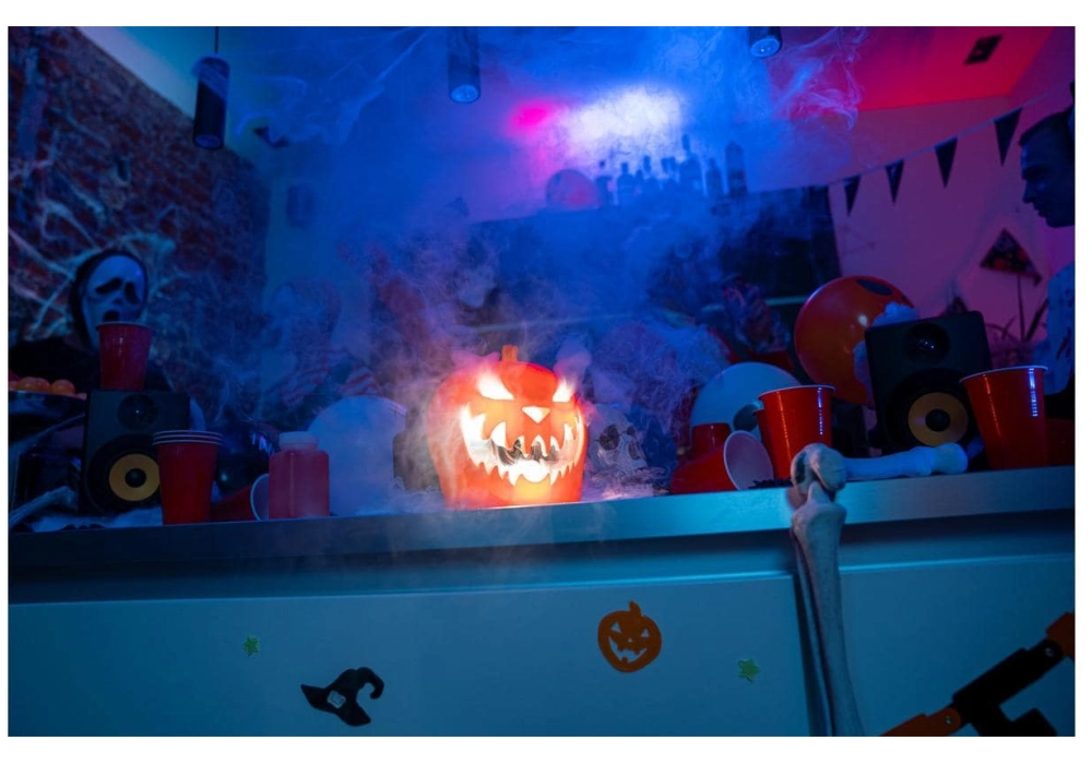 BeamZ Machine fumigène S553L Halloween Set